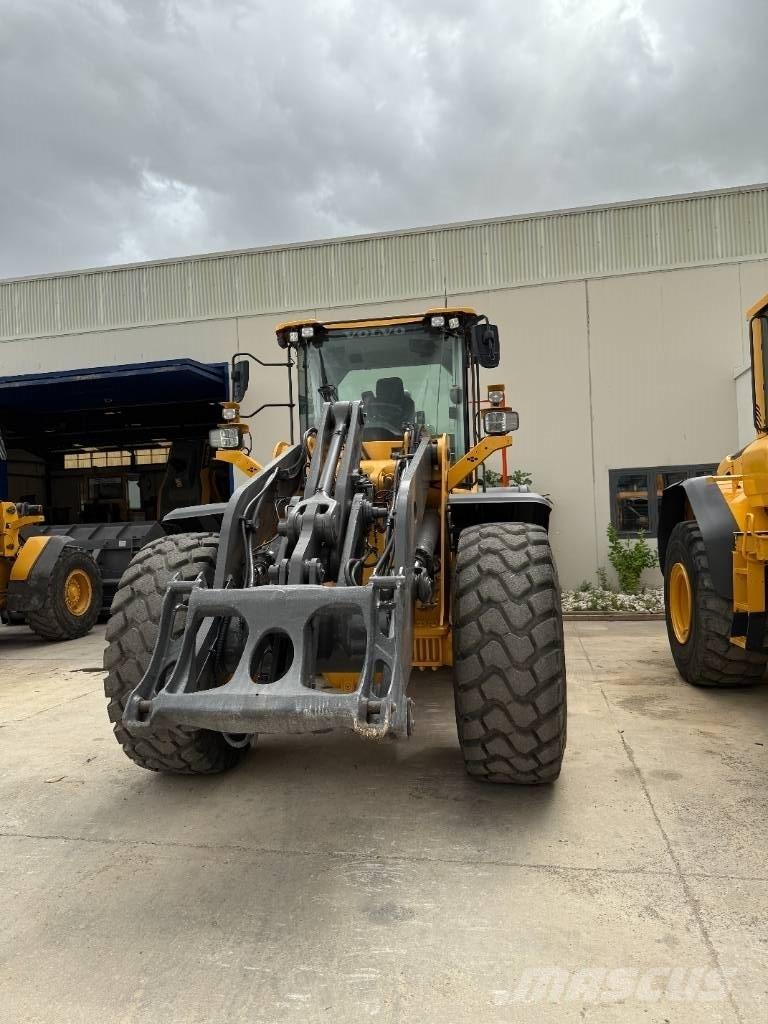 Volvo L 110 H Kolesové nakladače