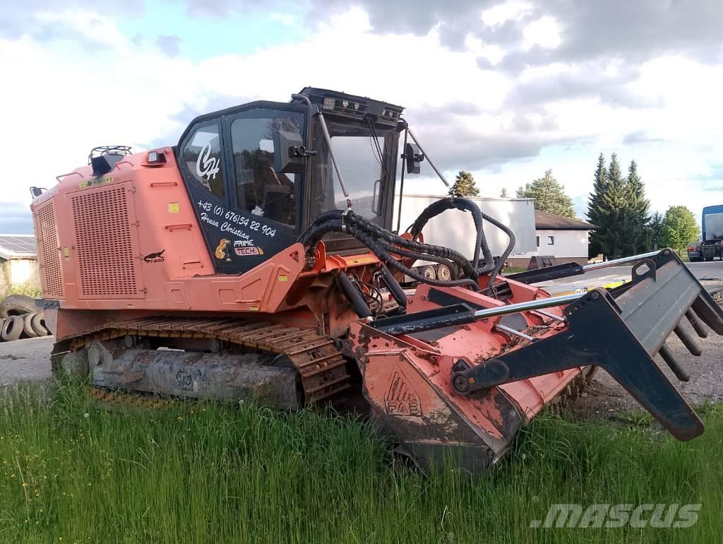 Prime Tech P 475 Lesné traktory
