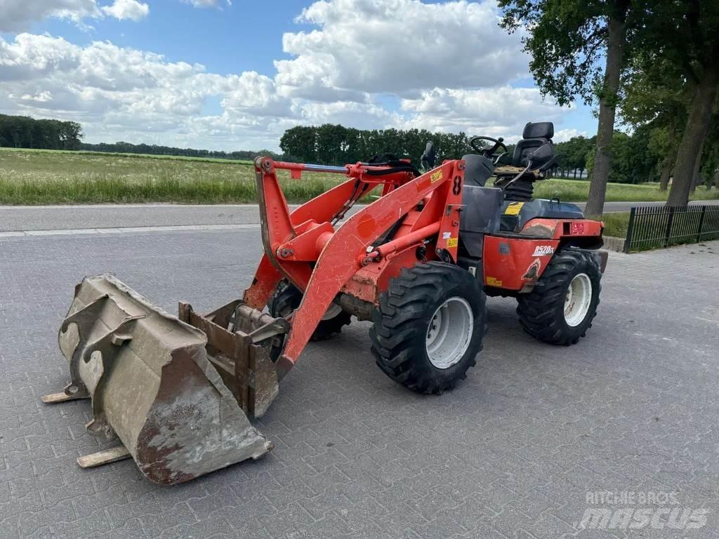 Kubota R520NH Kolesové nakladače