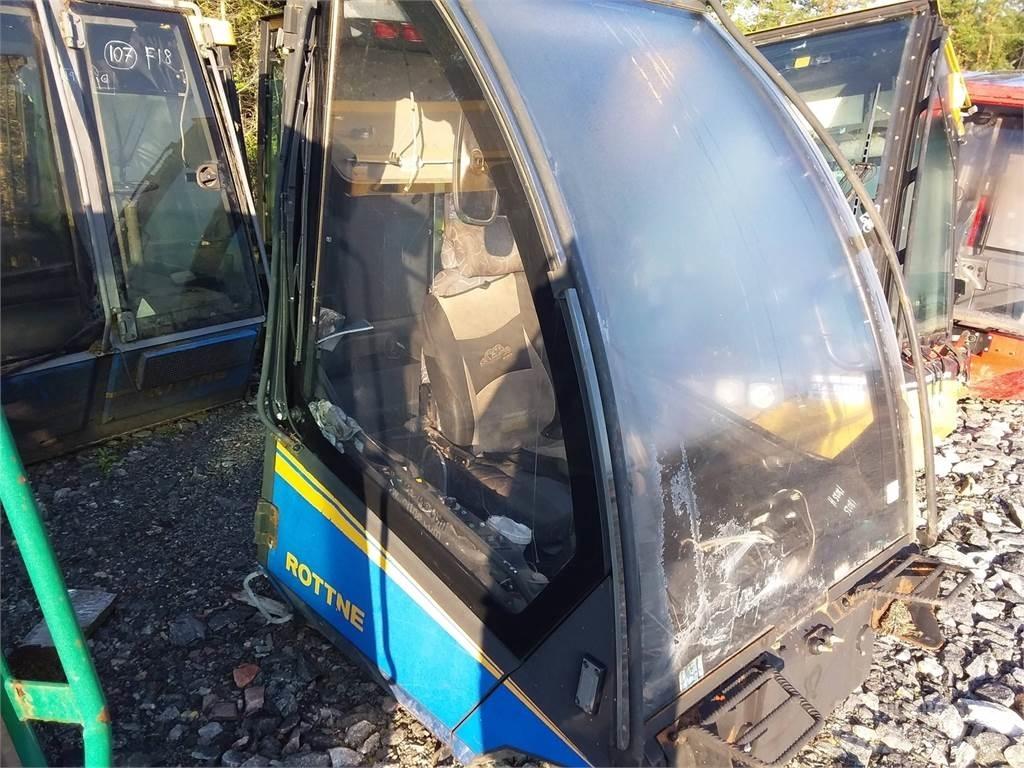 Rottne H20 Kabíny a interiér