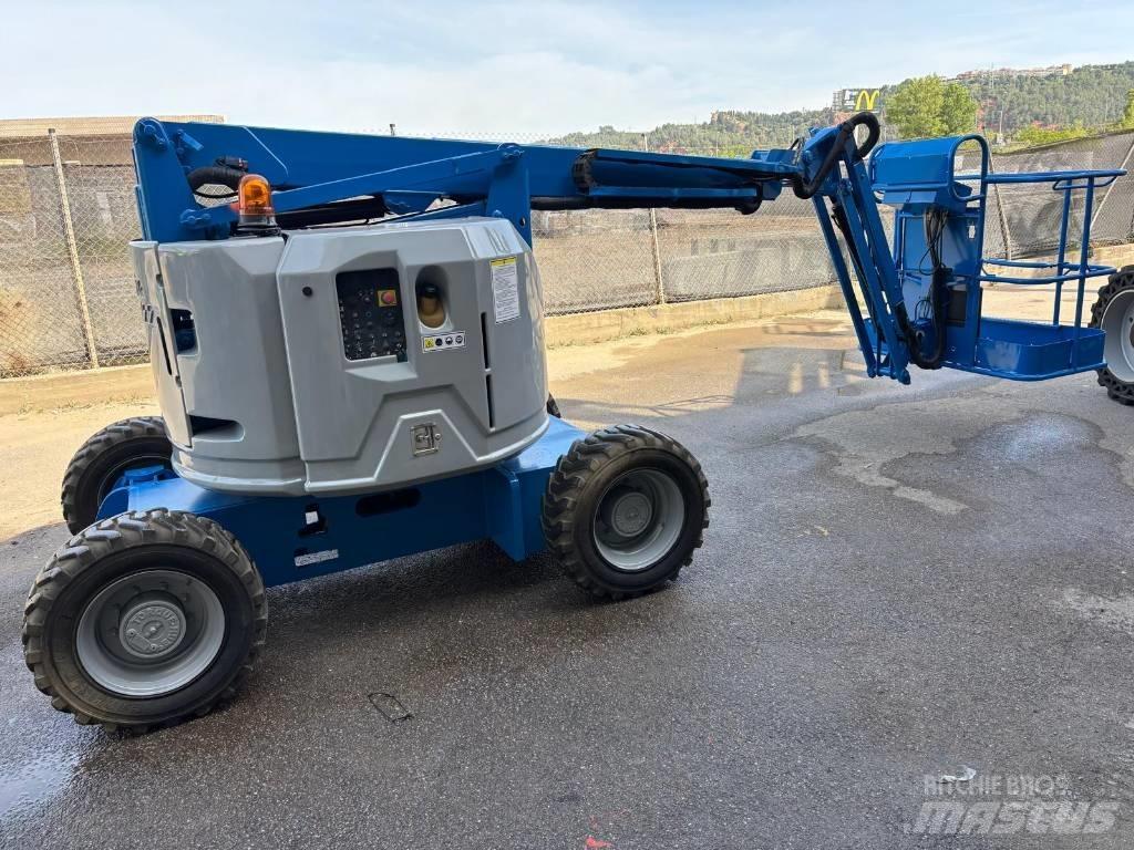 Genie Z 34/22 RT Kĺbové plošiny