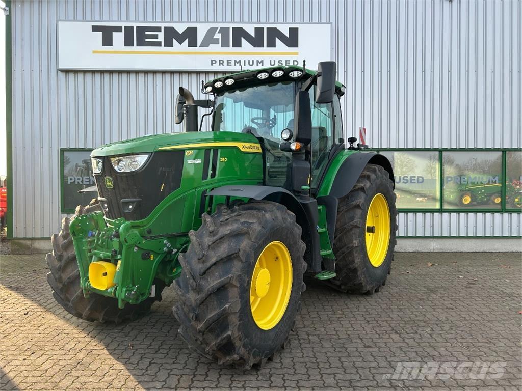 John Deere 6R 250 Traktory