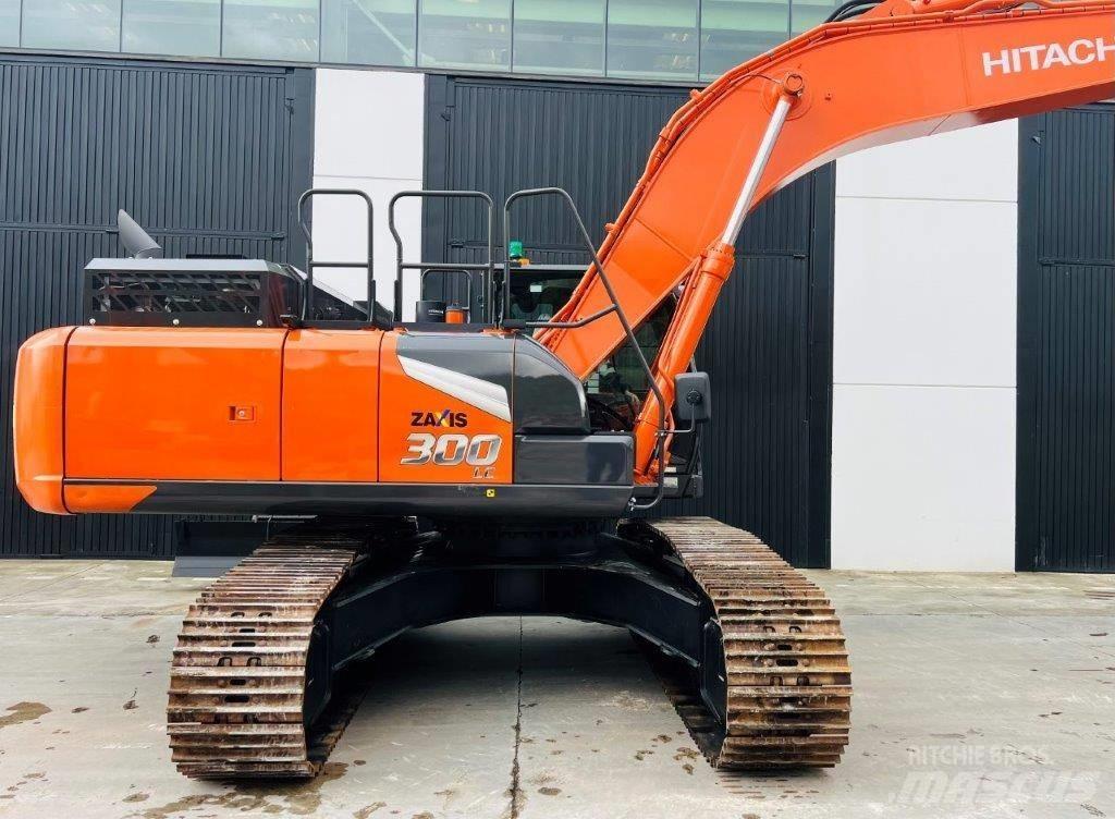 Hitachi ZX 300 LC-7 Pásové rýpadlá