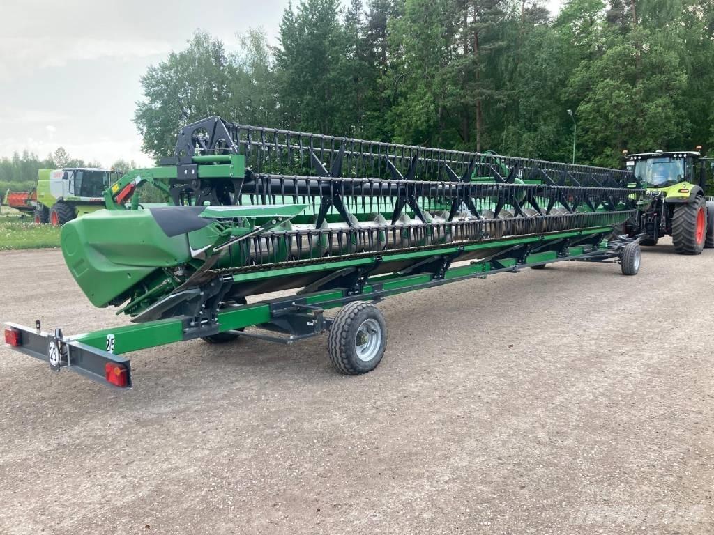 John Deere 640 X Kombinované zberacie stroje