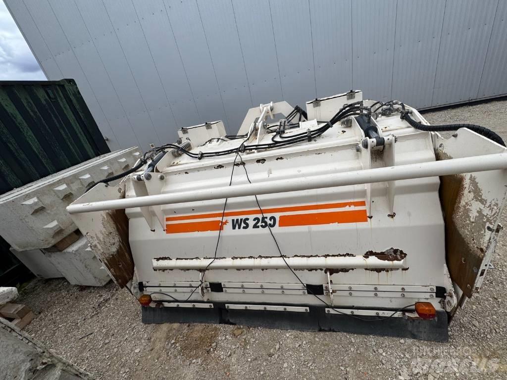 Wirtgen WS 250 Recyklovače asfaltu