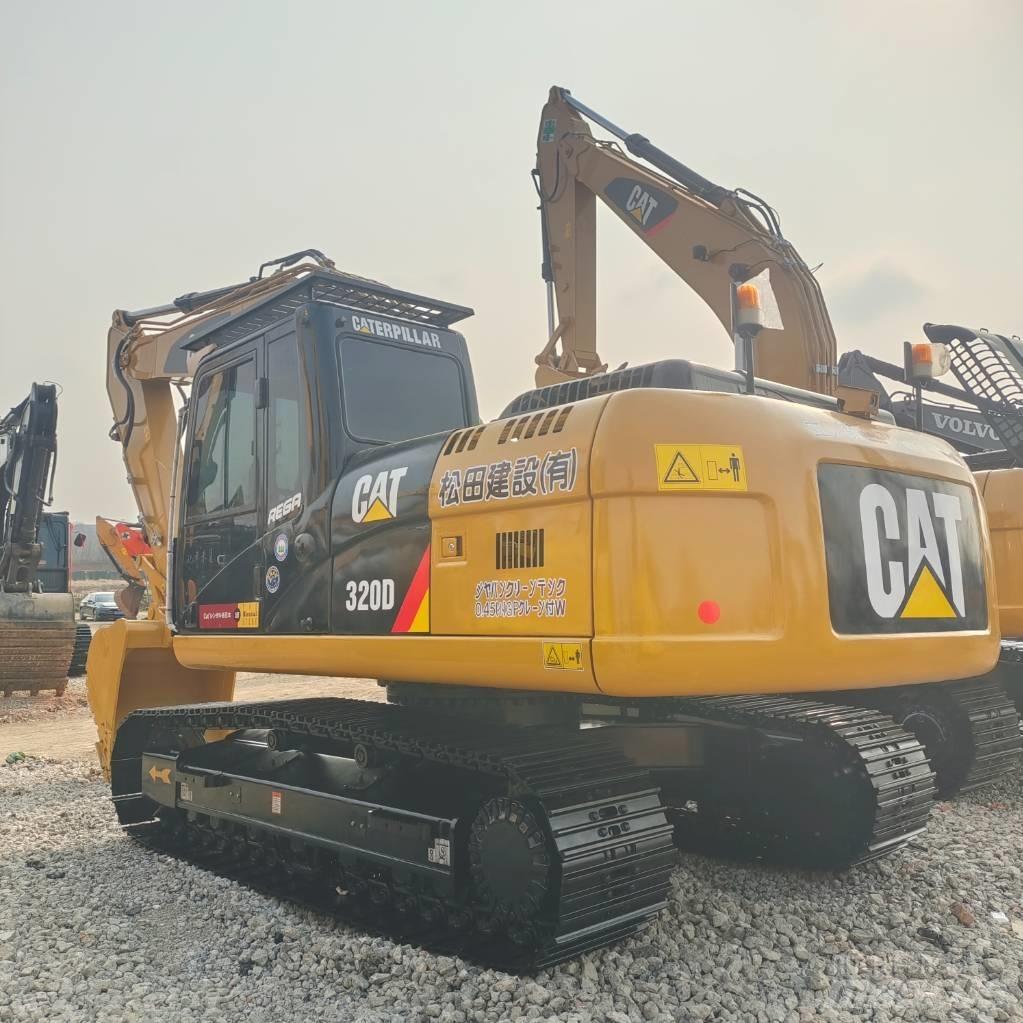 CAT 320 D Pásové rýpadlá
