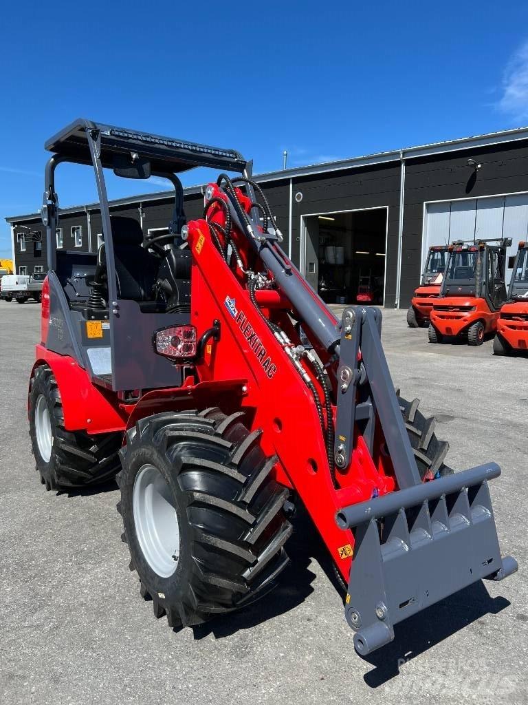 Flexitrac 1226 LRF Viacúčelové nakladače