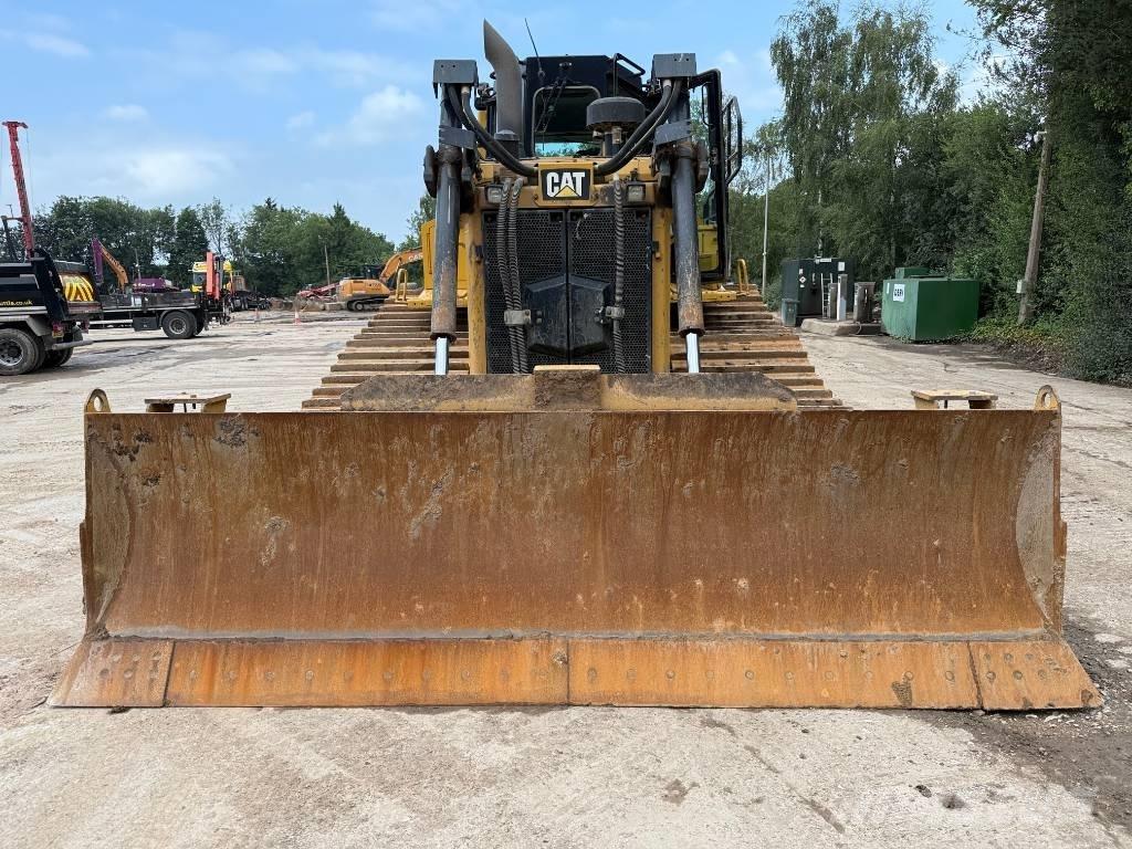 CAT D 6 T LGP Pásové dozéry