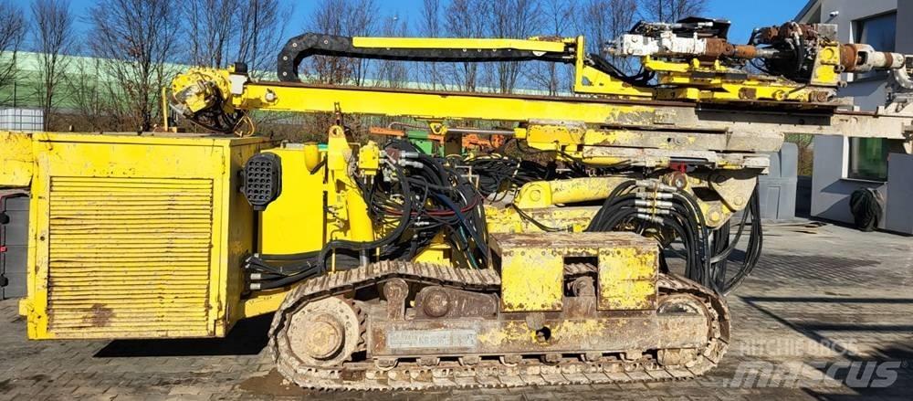 Klemm KR806-3D Pilierovej žeriav