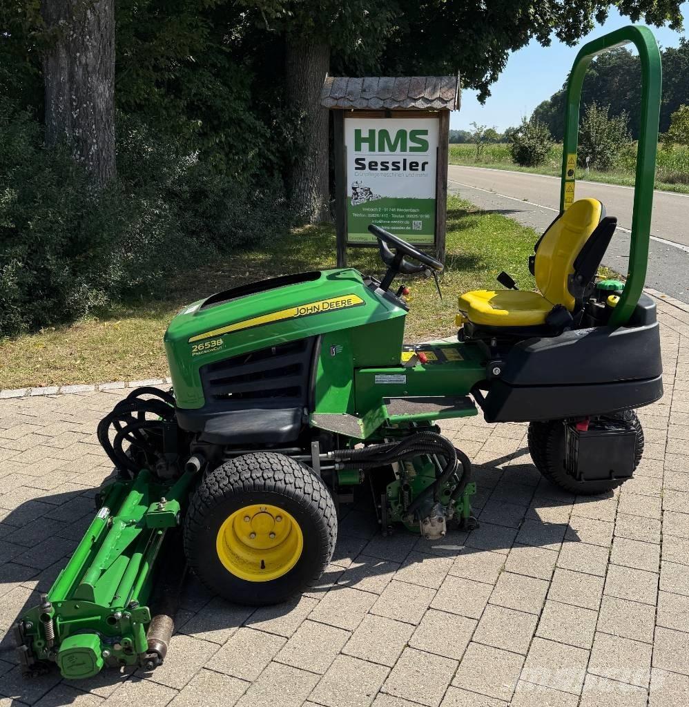 John Deere 2653 B Kosačky fervejí