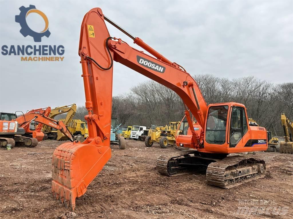 Doosan DH 220 Pásové rýpadlá