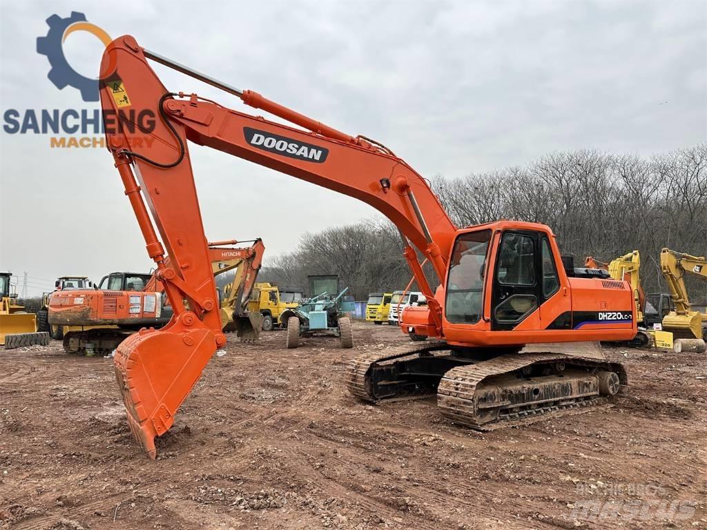 Doosan DH 220 Pásové rýpadlá