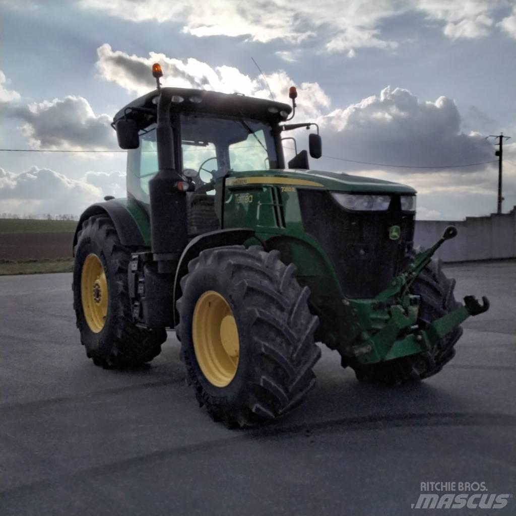 John Deere 7250 R Traktory