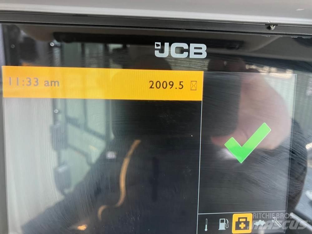 JCB 411 Kolesové nakladače