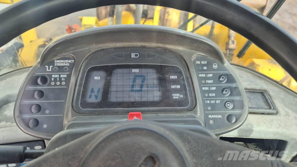 Komatsu WA 380-3H Kolesové nakladače