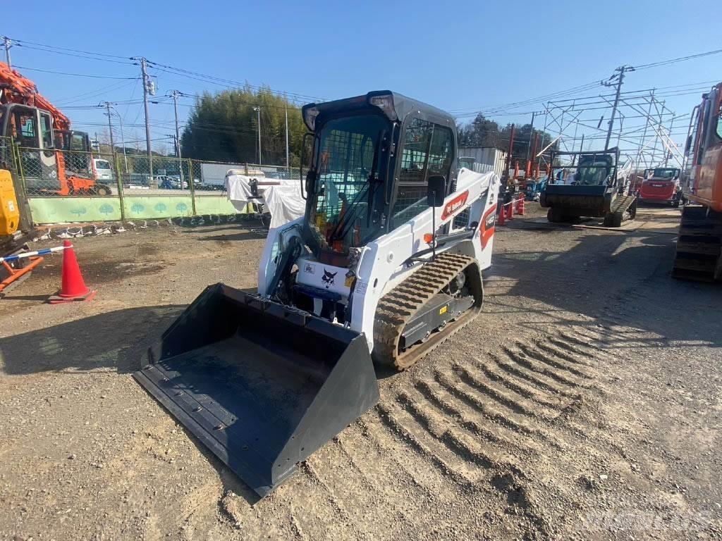 Bobcat T450 Šmykom riadené nakladače