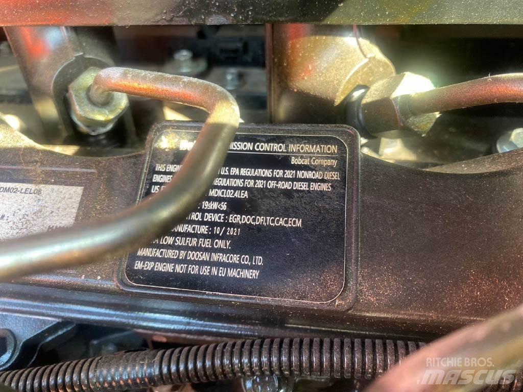 Bobcat T450 Šmykom riadené nakladače