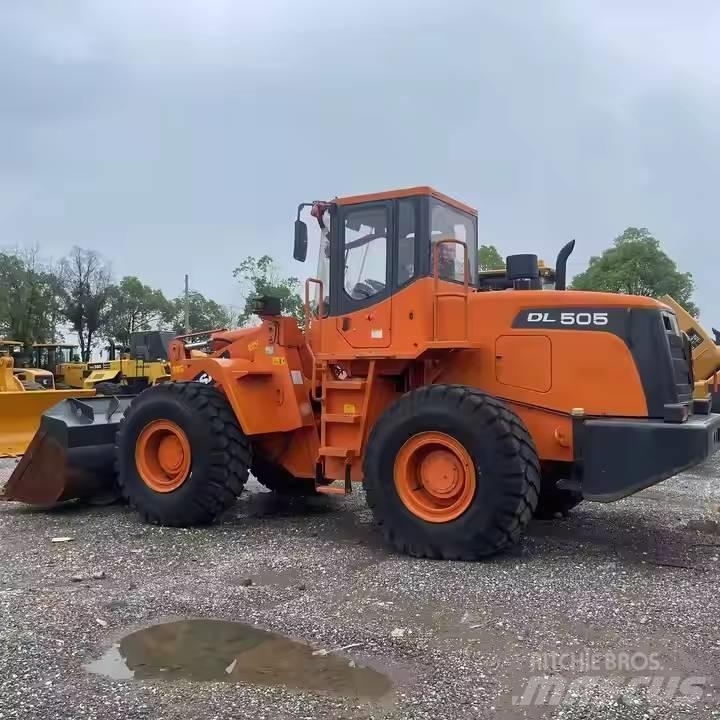 Doosan DL505 Kolesové nakladače