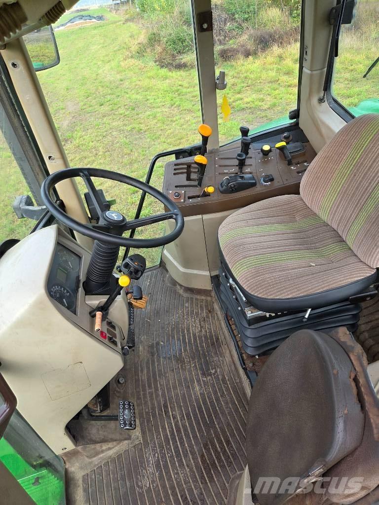 John Deere 6620 Traktory