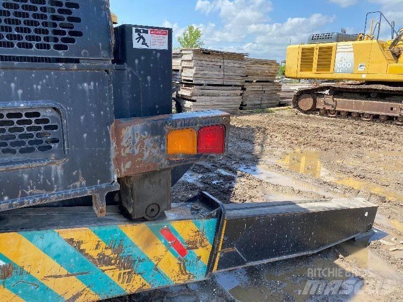 Tadano TR 300 E-1 Žeriavy pre ťažký terén