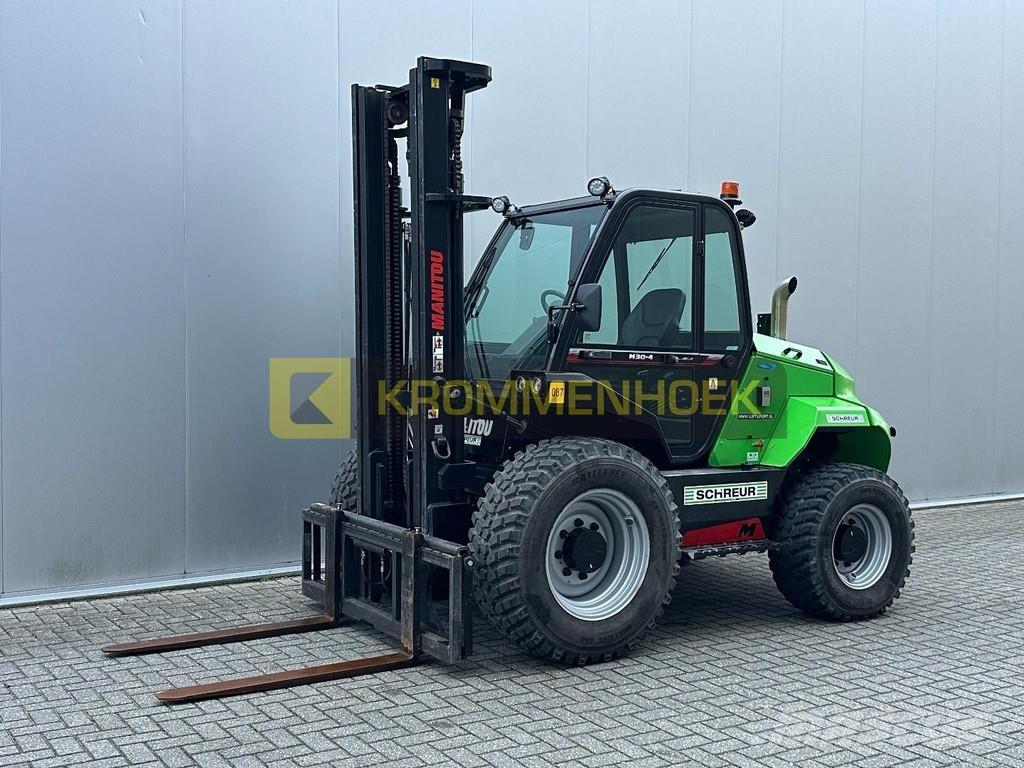Manitou M30-4 Terénne vysokozdvižné vozíky
