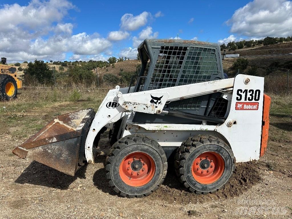 Bobcat S 130 Šmykom riadené nakladače