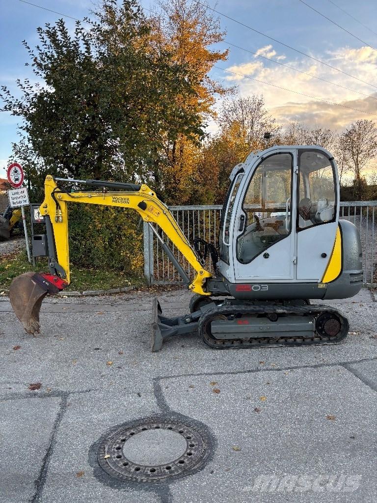 Wacker Neuson 2503 Mini rýpadlá < 7t