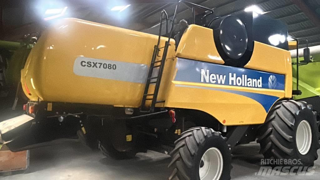 New Holland CSX 7080 Kombinované zberacie stroje