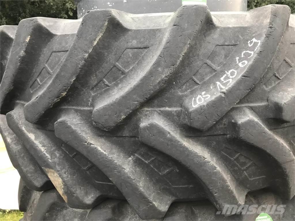 Petlas 600/65R34 Pneumatiky, kolesá a ráfiky