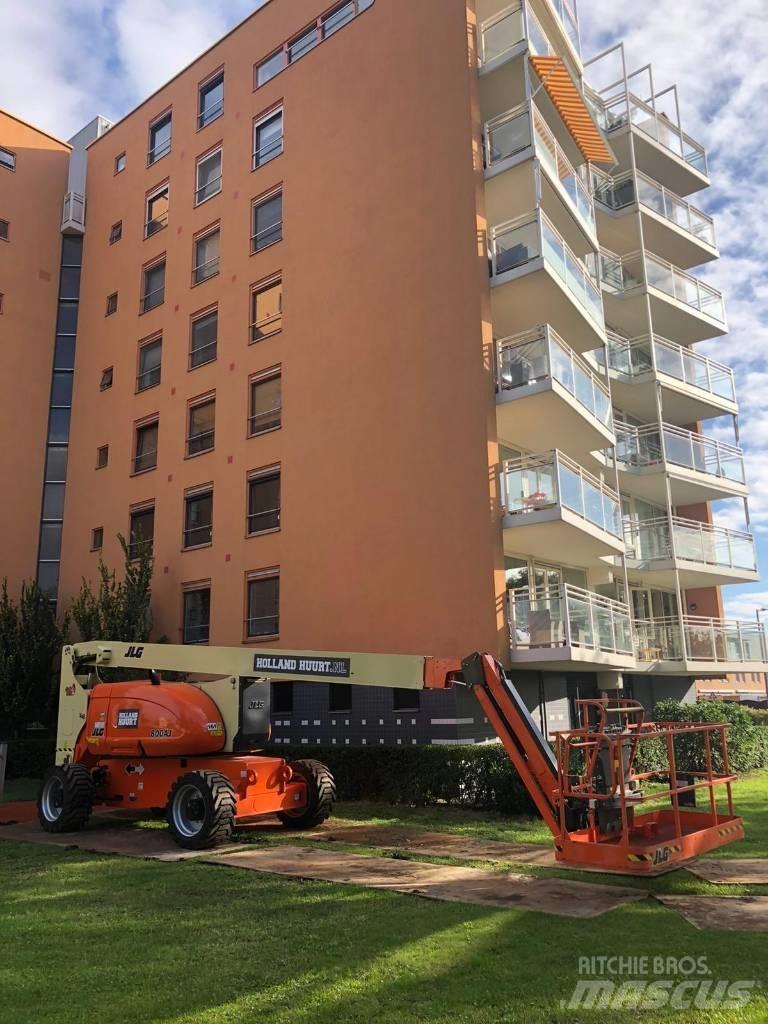 JLG 800 AJ Kĺbové plošiny