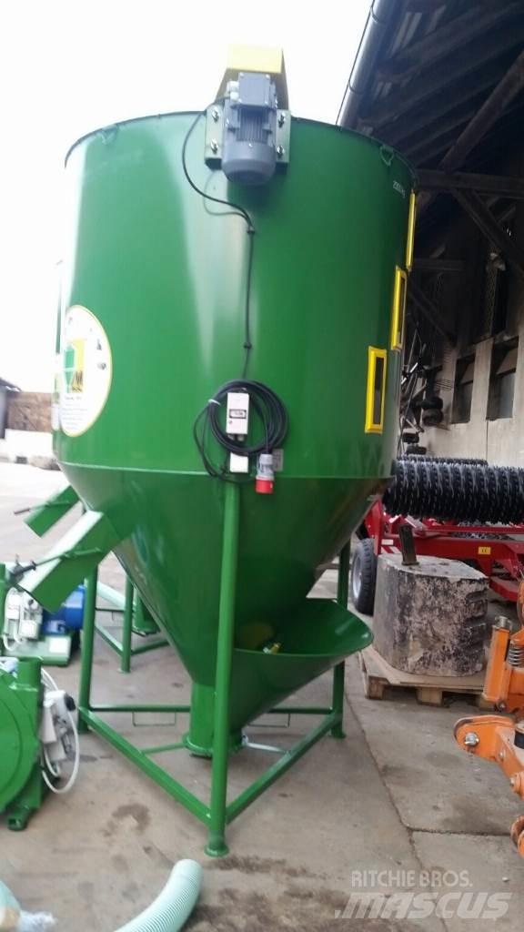  M-Rol 2000 kg Skladovacie silá