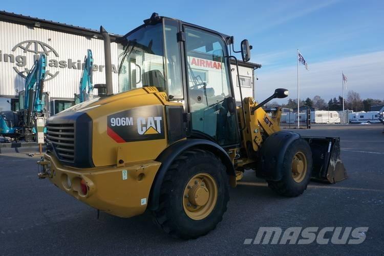 CAT 906 M Kolesové nakladače