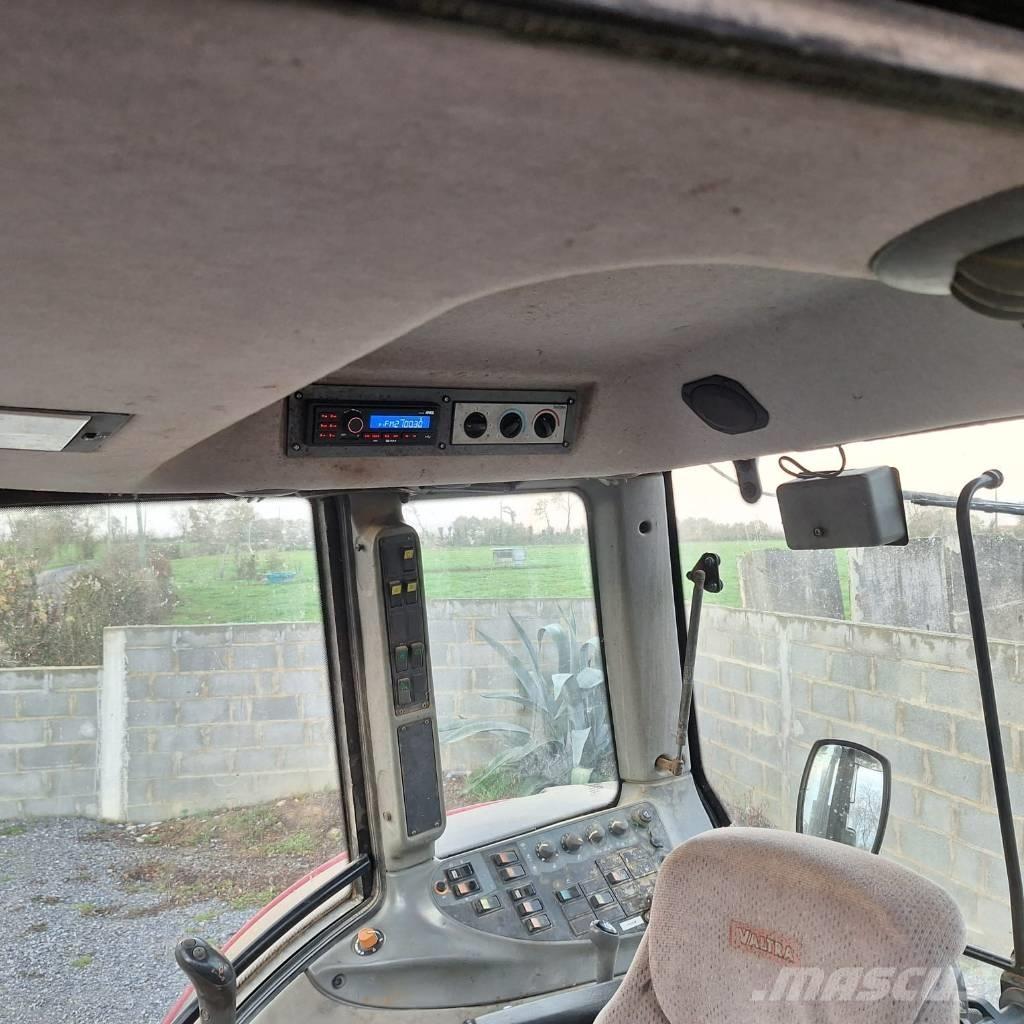 Valtra N 111 E Traktory