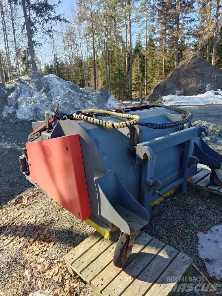 Lametal KH 1600 Ďalšie cestné a snežné stroje