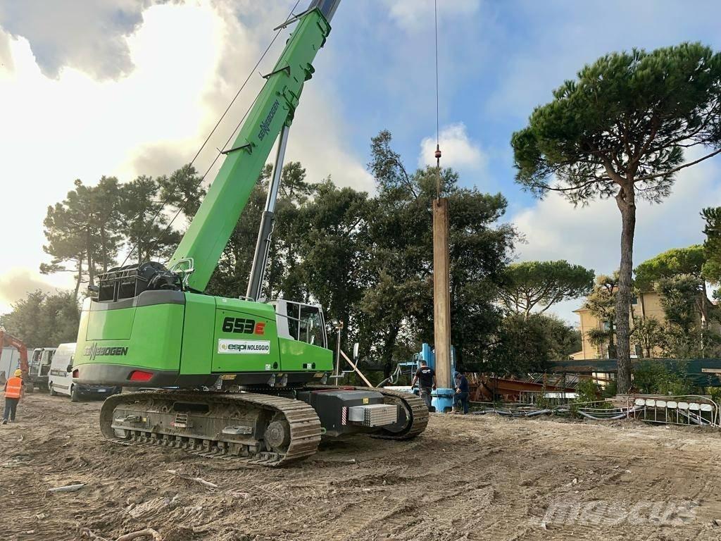 Sennebogen 653 R Pásové žeriavy