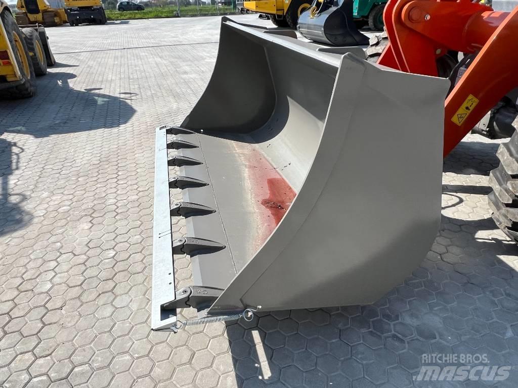 Weycor AR560 Kolesové nakladače