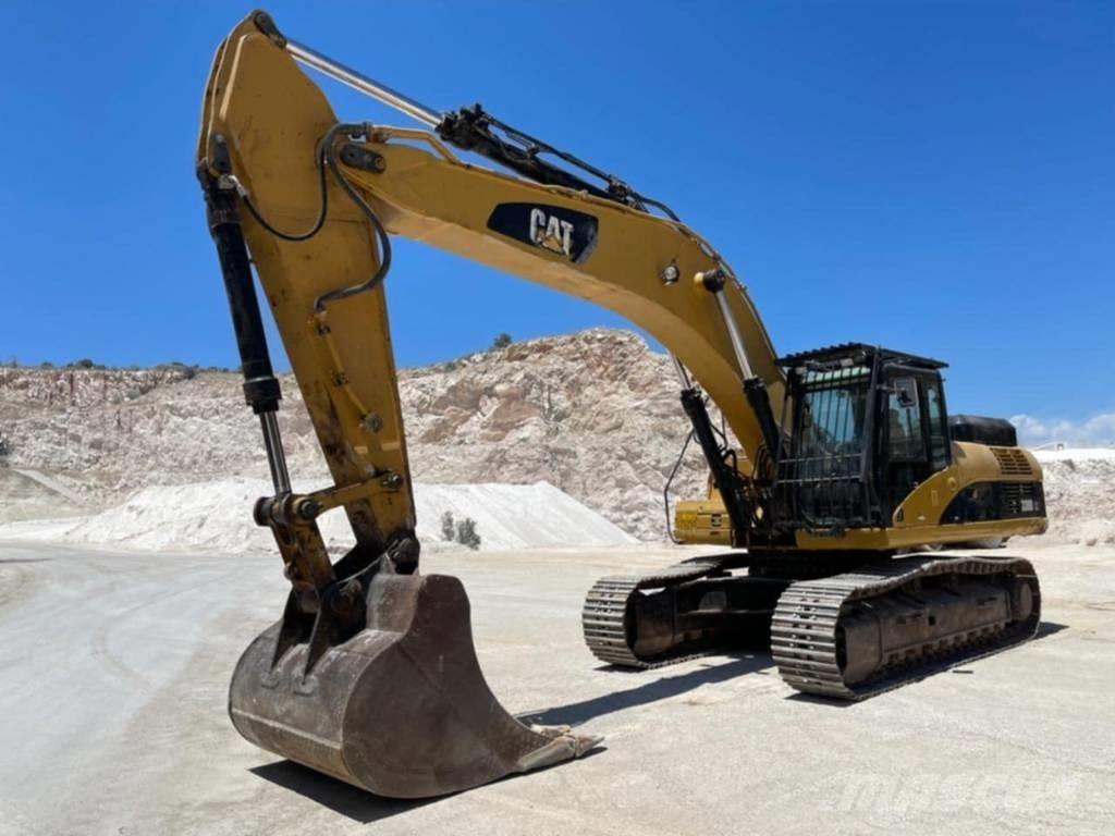 CAT 330 D LN Pásové rýpadlá
