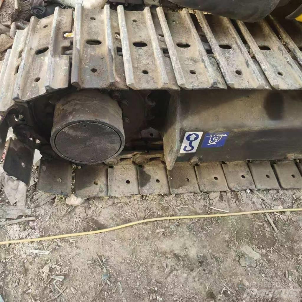 Komatsu PC35 Mini rýpadlá < 7t