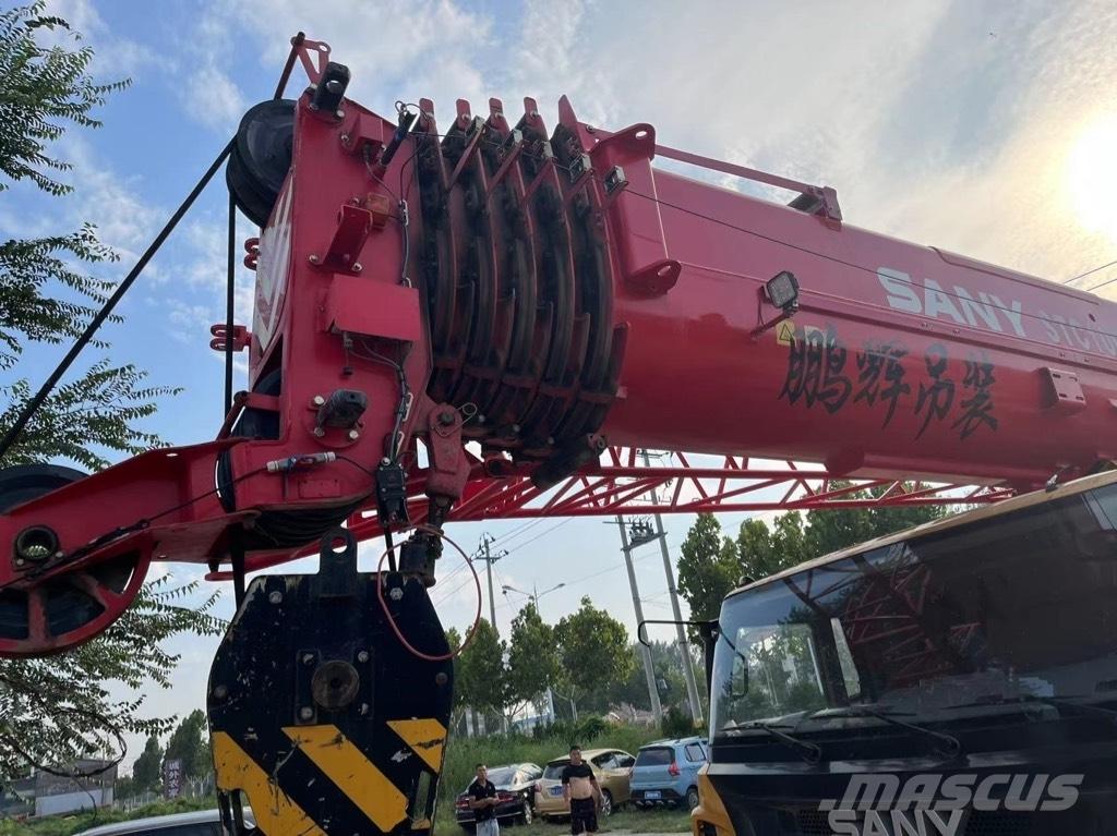 Sany STC 750 T Univerzálne terénne žeriavy
