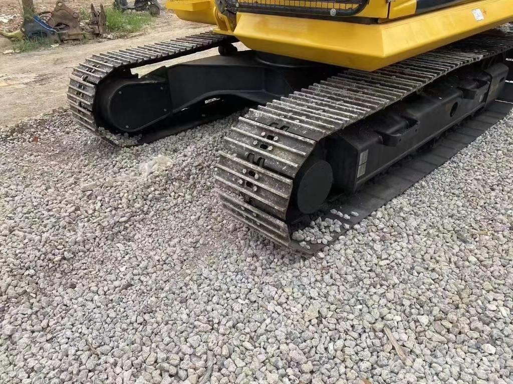 Komatsu pc 130lc Pásové rýpadlá