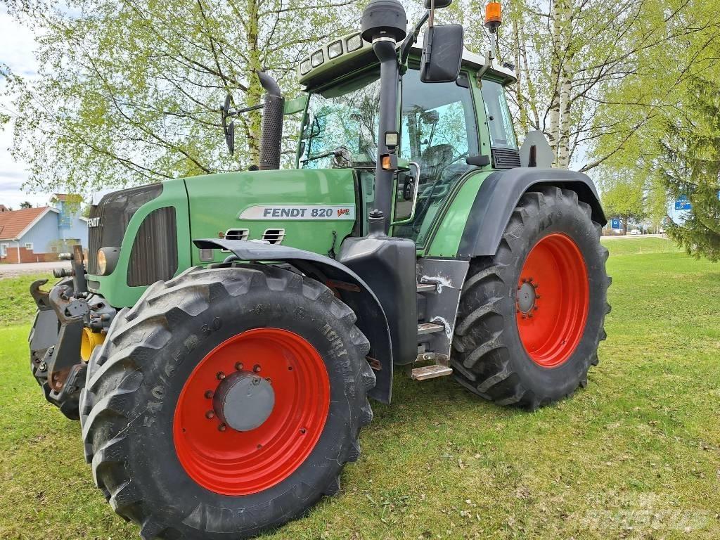 Fendt 820 Vario TMS Traktory