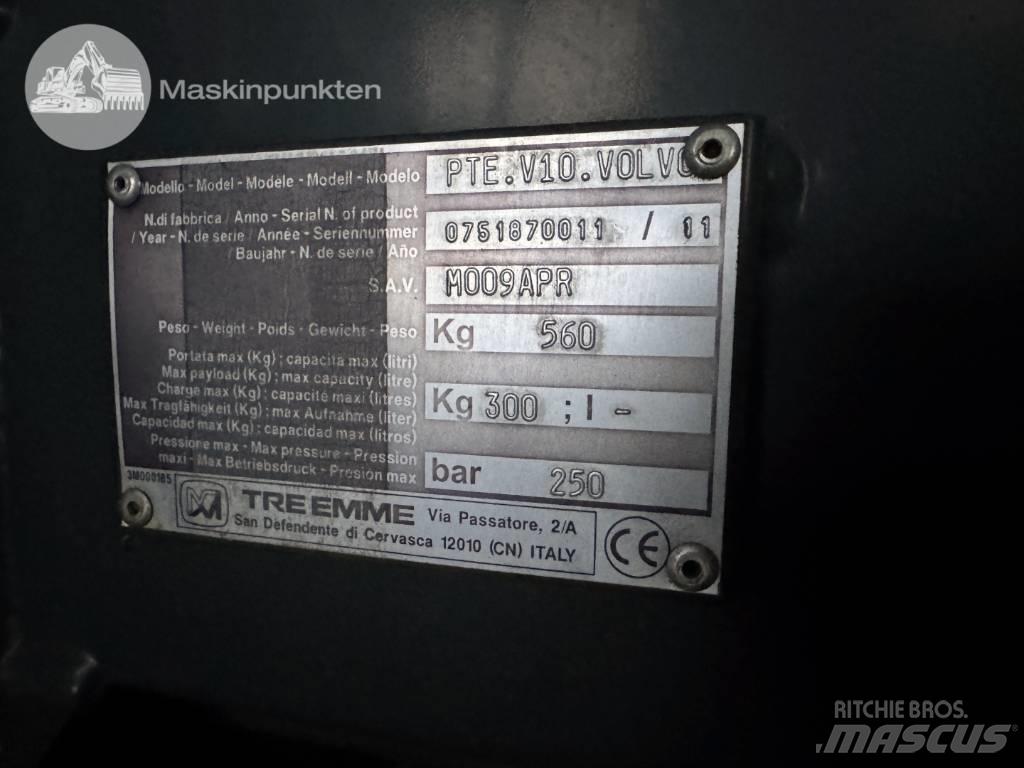 Merlo 40.17 Teleskopické kolesové nakladače