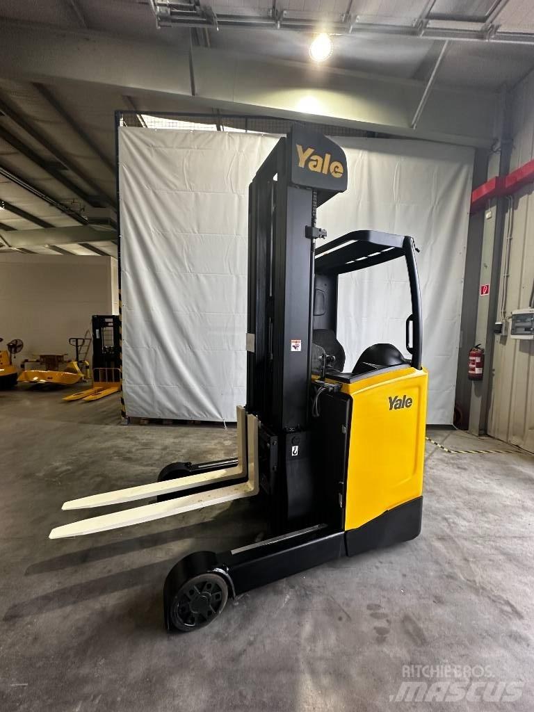 Yale MR16 Retraky