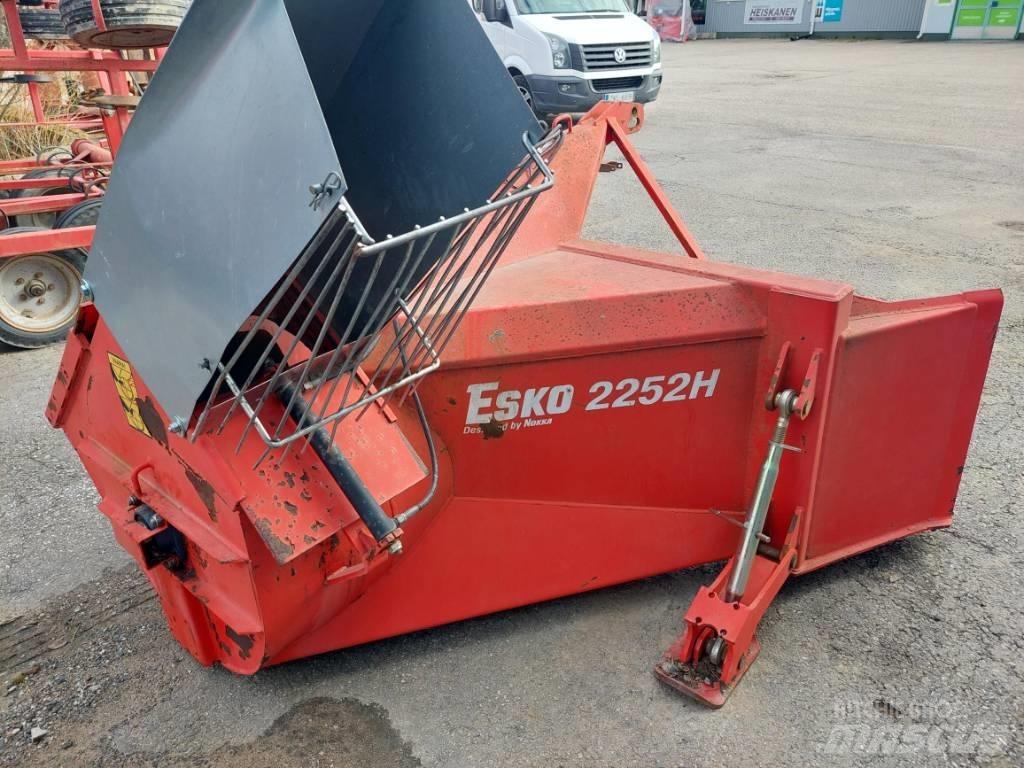Esko 2252 H Snehové frézy