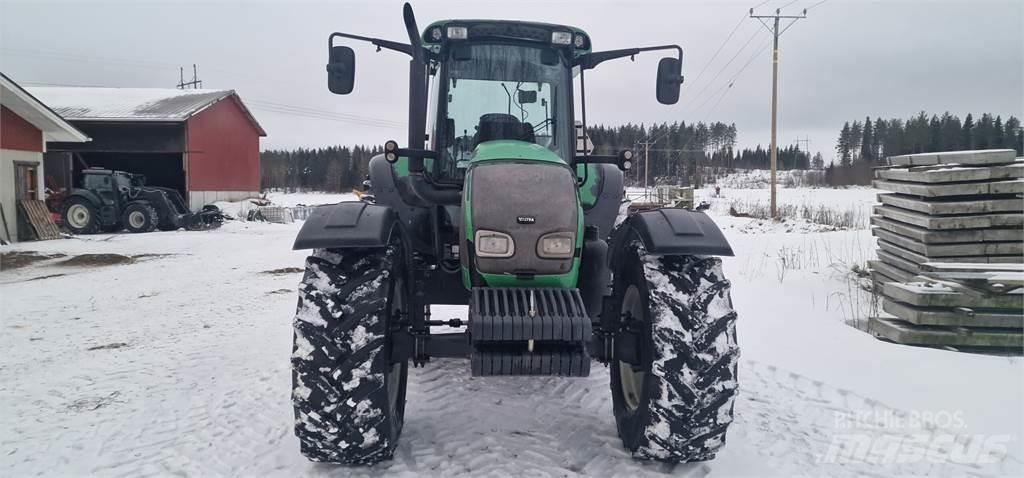 Valtra C130 Hitec Traktory