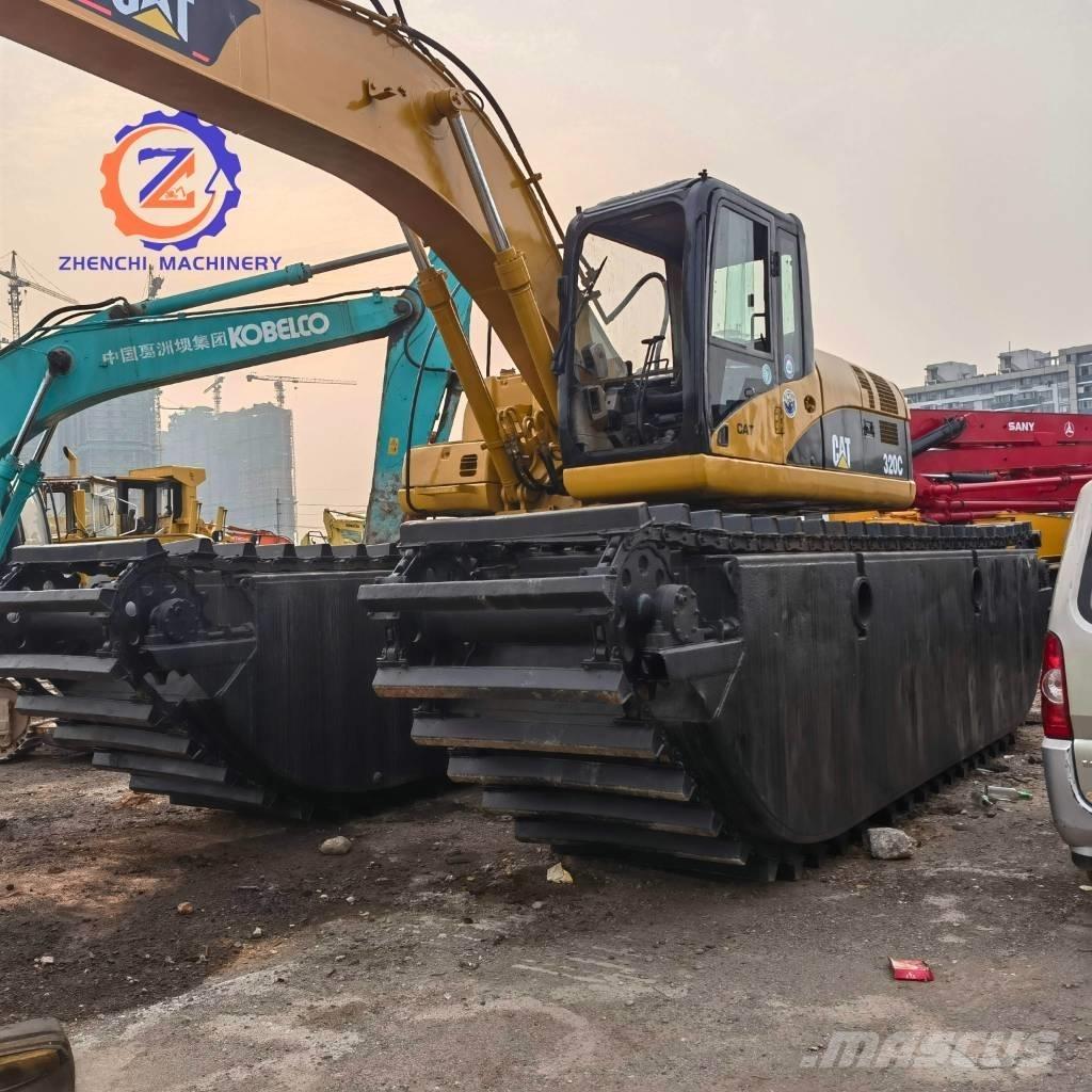 CAT 320 C Obojživelná rýpadlá