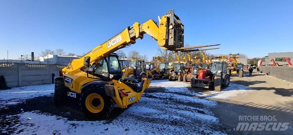 JCB 540-140 Teleskopické manipulátory