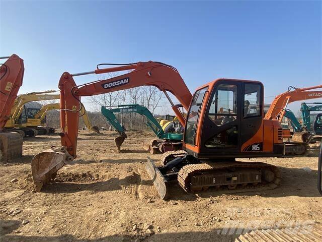 Doosan DX80 Mini rýpadlá < 7t
