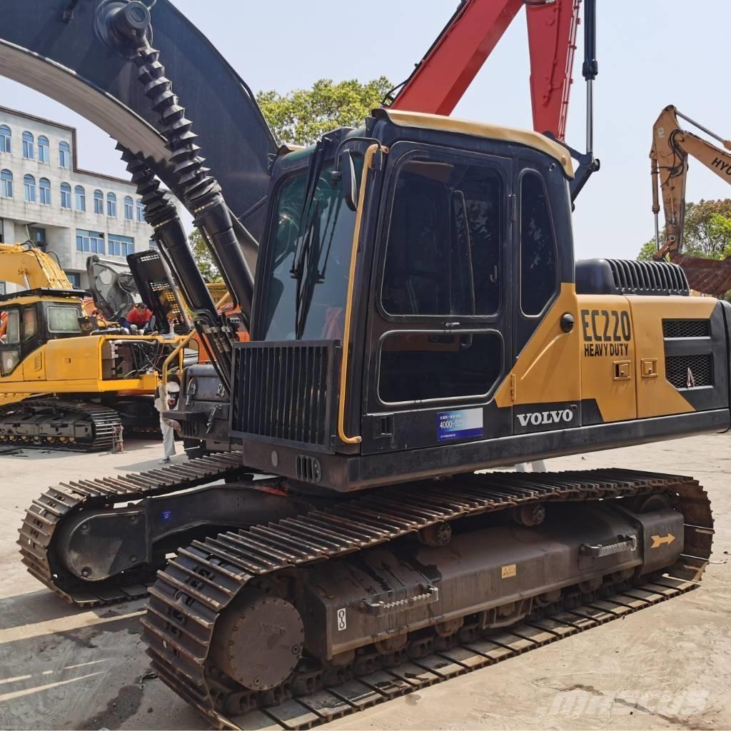 Volvo EC 220 Pásové rýpadlá