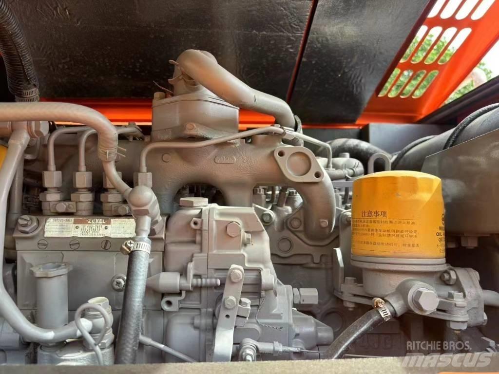 Hitachi ZX 70 Pásové rýpadlá